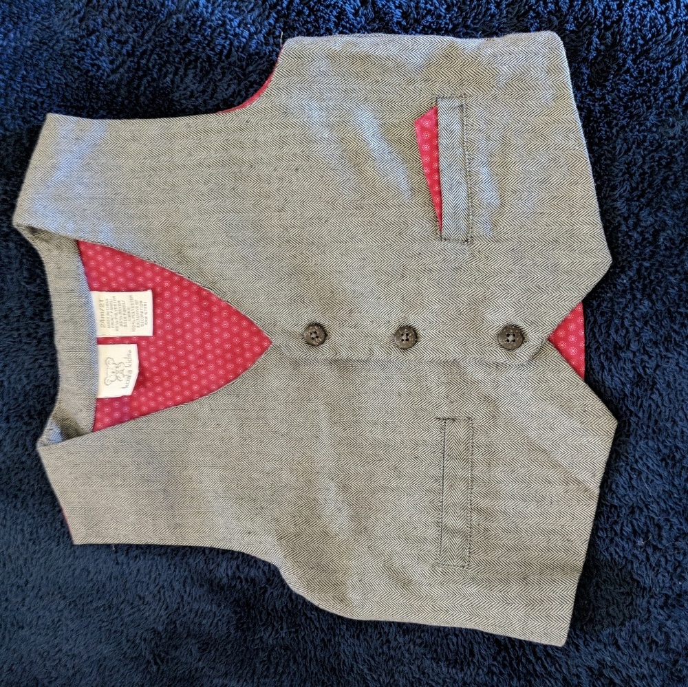 Toddler formal vest 2T/24 Months